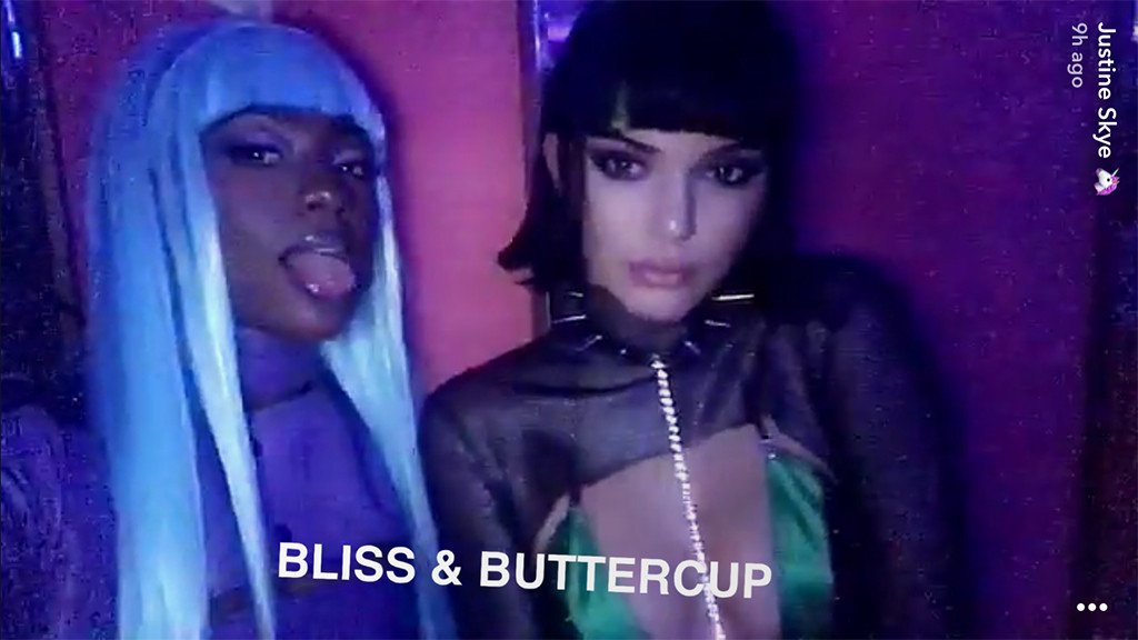 Kendall Jenner And 2 Pals Team Up As Powerpuff Girls For Halloween E Online
